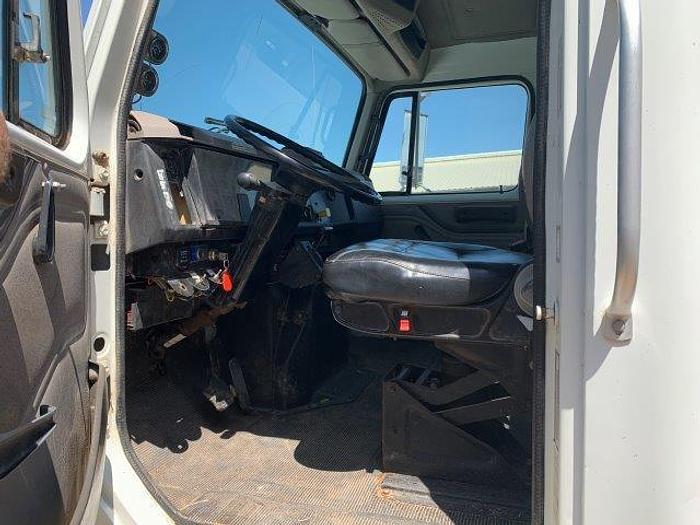 Used 2001 Interational 4900