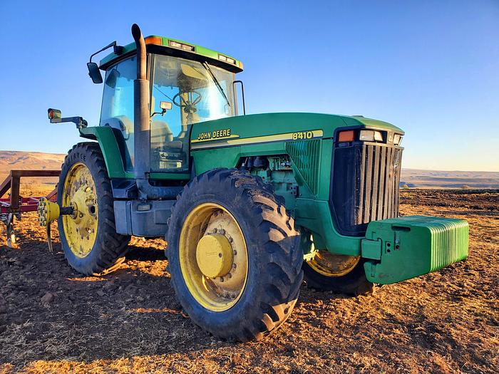 Used 2000 John Deere 8410 Tractor