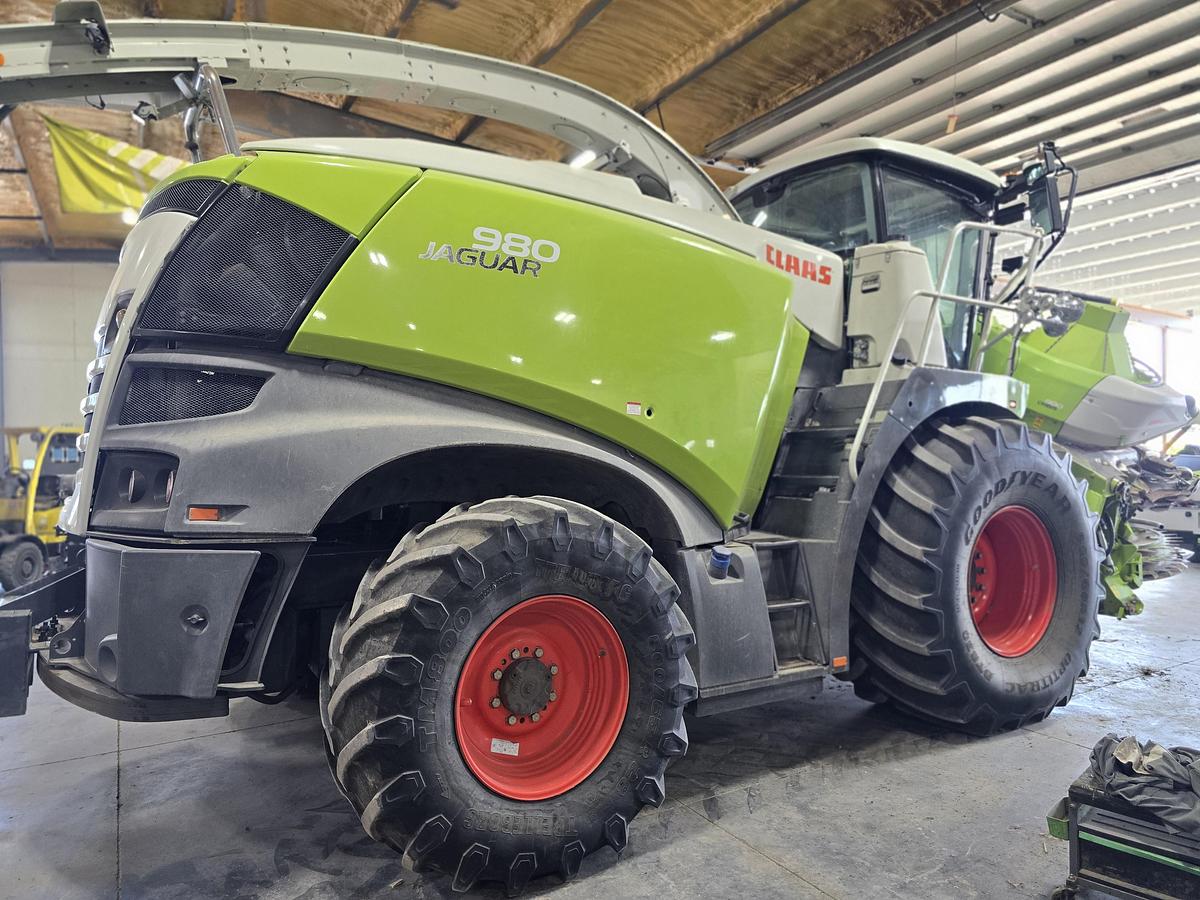 Used 2017 Claas Jaguar 980 Forage Harvester / Chopper