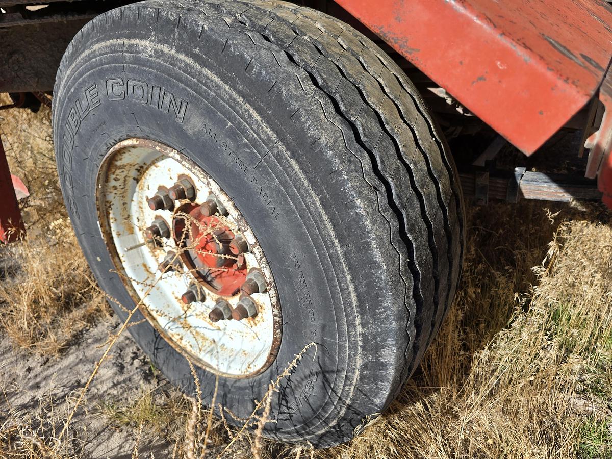 Used Freeman 5000 Bale Stacker