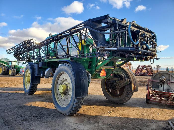 Used 2006 John Deere 4920 Sprayer w/ 4000 hrs