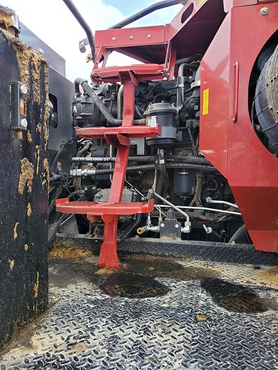 Used 2020 Case IH 9250 Combine w/ 1300 eng hrs