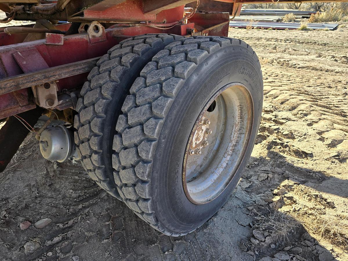 Used Freeman 5000 Bale Stacker