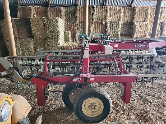 Used 2007 TwinStar 2030 Rake