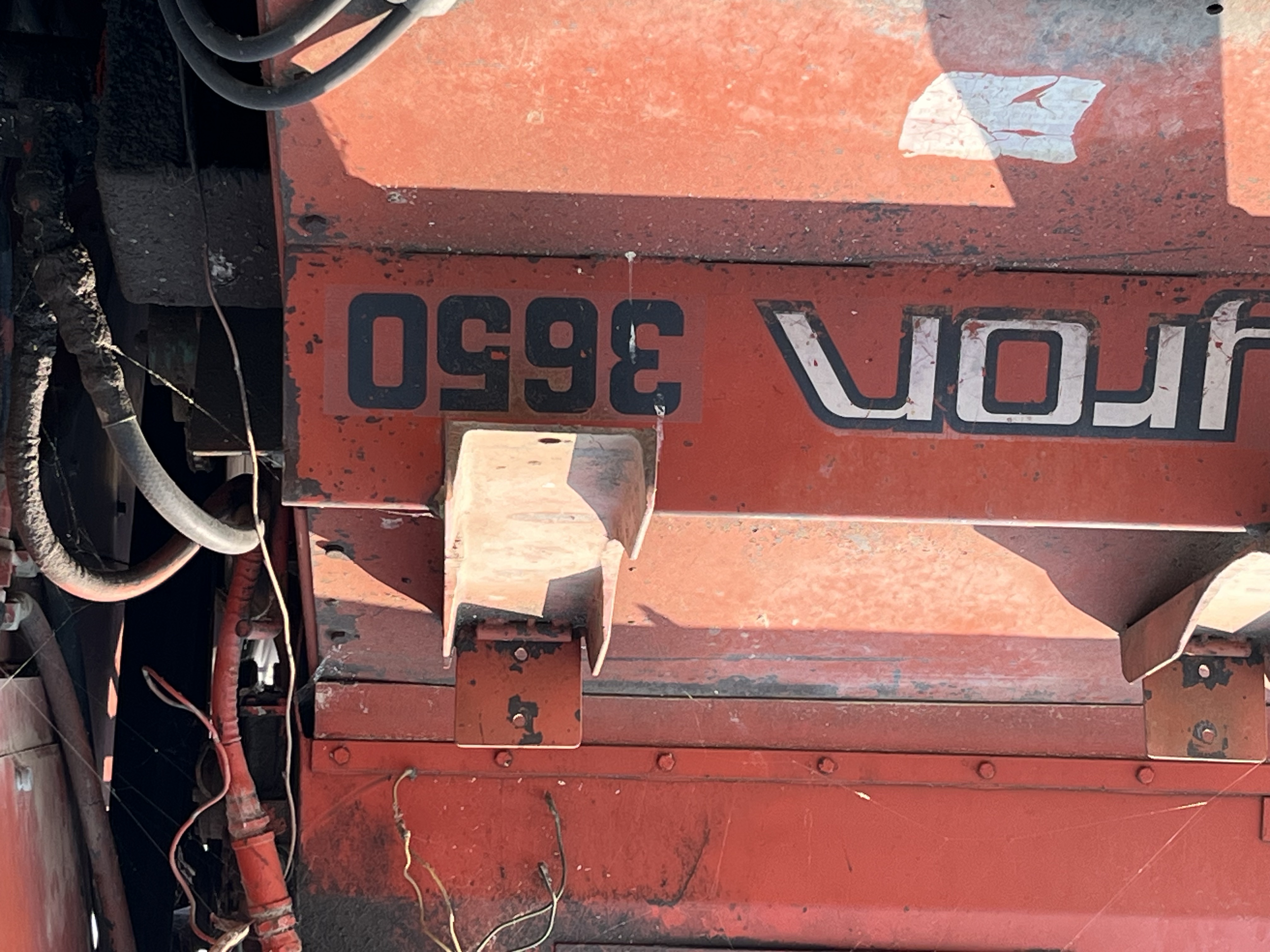 Used Byron 3650 Corn Picker