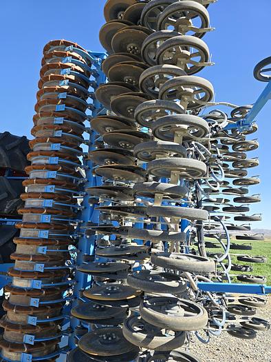 Used 2022 Lemken Compact Solitair 9K Precision Planter