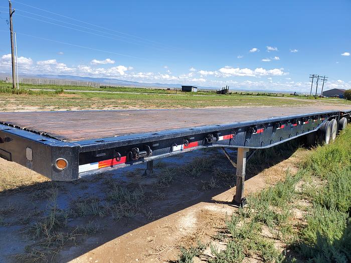 Used 40' + 32' Hay / Flatbed Trailer Set - Transcraft w/ Western