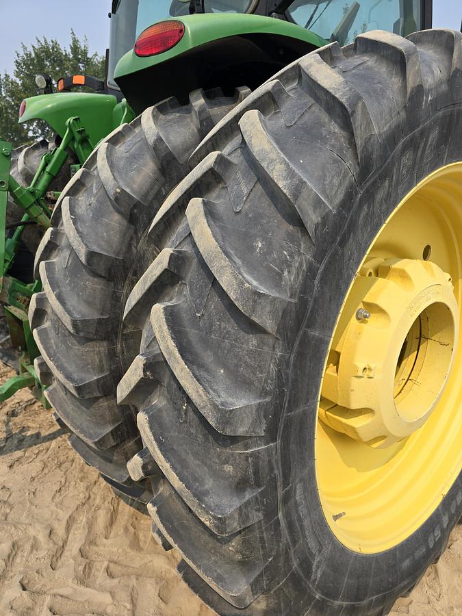 Used 2015 John Deere 8295R Tractor w/ 1300 hrs