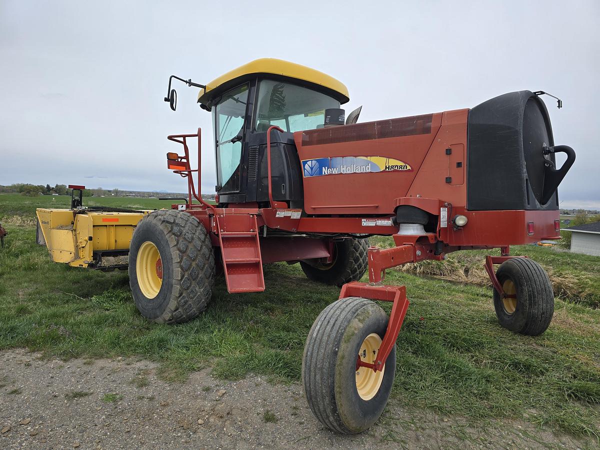 Used 16' New Holland H8080 Rotary Windrower w/ 730 hrs