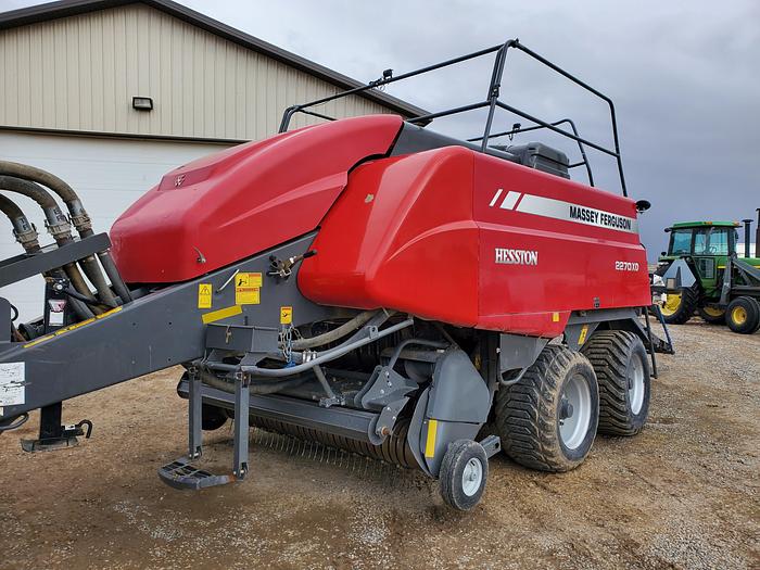 Used Massey 2270 Baler + Staheli DewPoint 6210 Steamer
