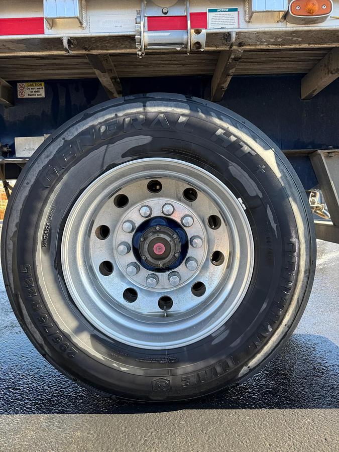 Used 28' + 28' 2021 Western Hay Trailer Set