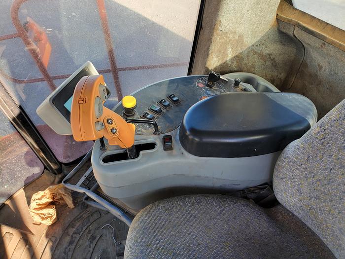 Used 2007 New Holland HW345 Rotary Windrower