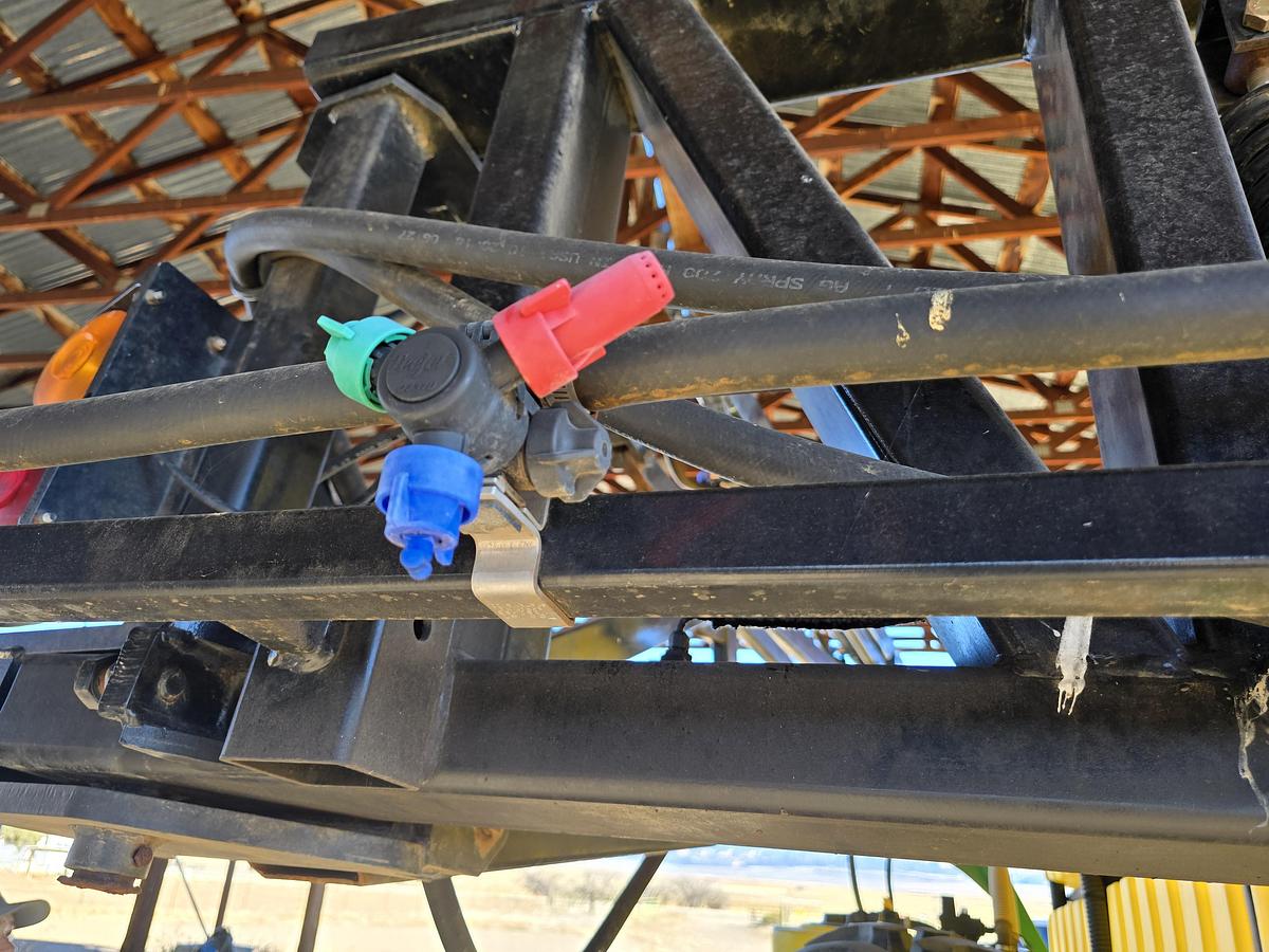 Used 75' Schaben 1250 Sprayer