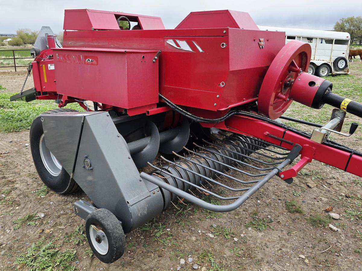 Used 2014 Massey Ferguson 1841 Baler