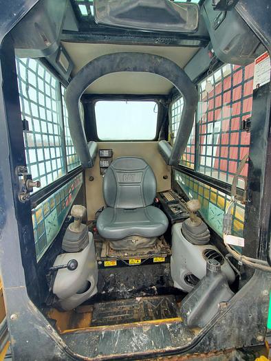 Used 2012 Cat 247B3 Skid Steer w/ 3000 hrs