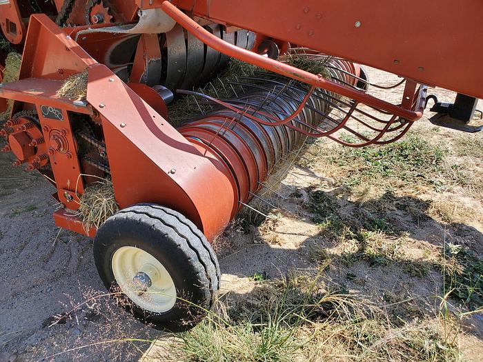 Used 2006 Hesston 4910 Baler w/ Accumulator - 4x4