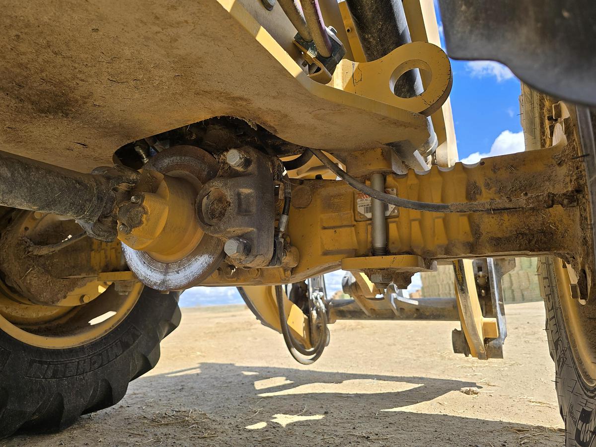 Used 2022 Caterpillar 908M Wheel Loader ** Going to Auction **