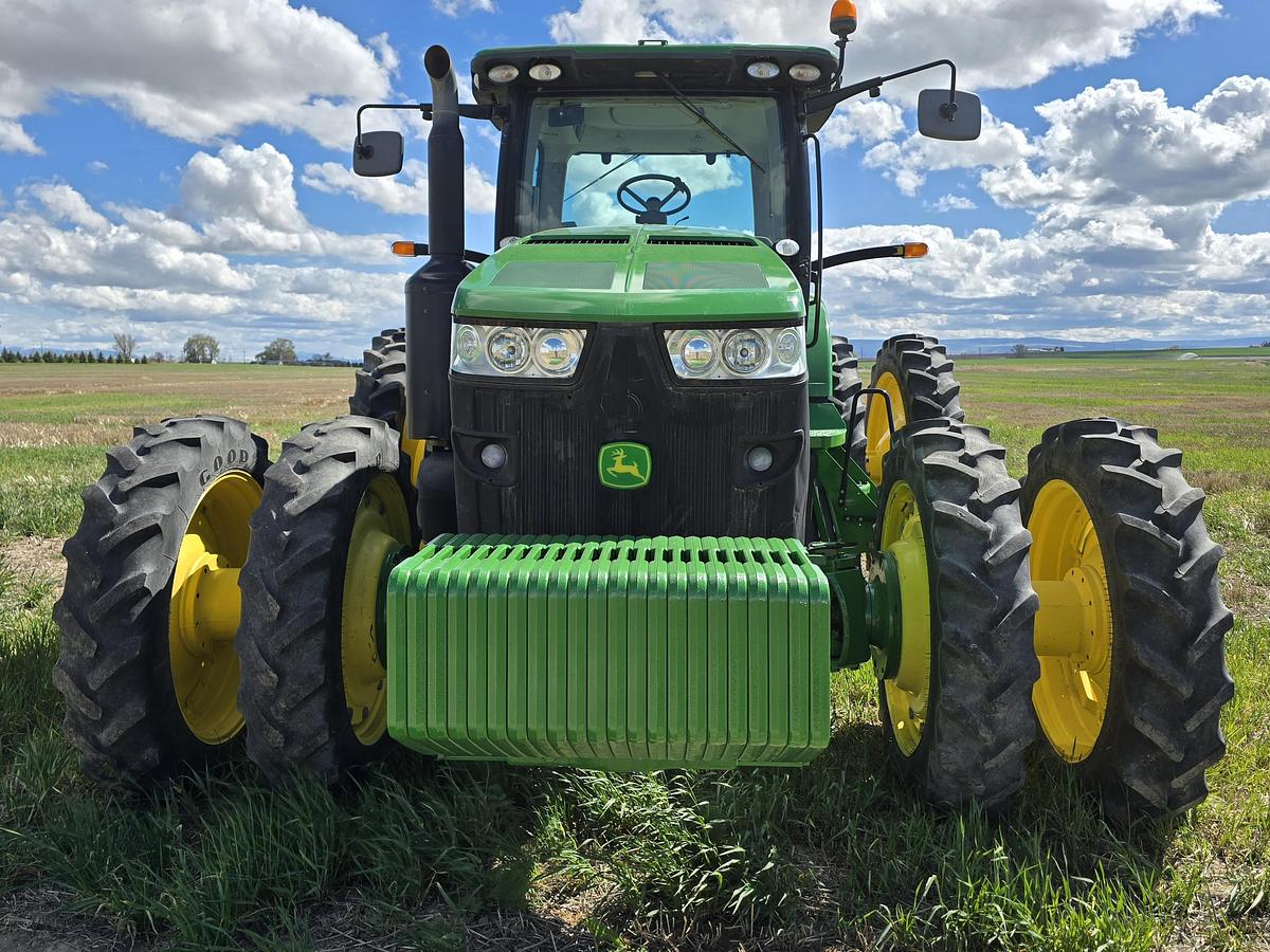 Used 2012 John Deere 8285R Tractor w/ IVT