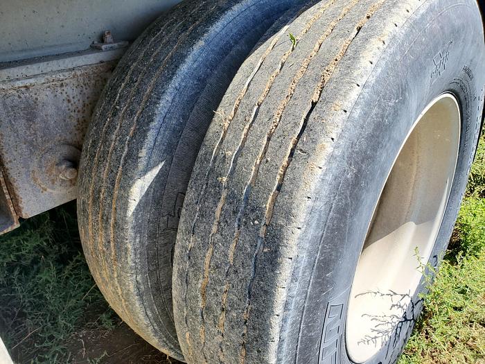 Used 48' + 30' Hay / Flatbed Trailer Set - Reinke w/ Western