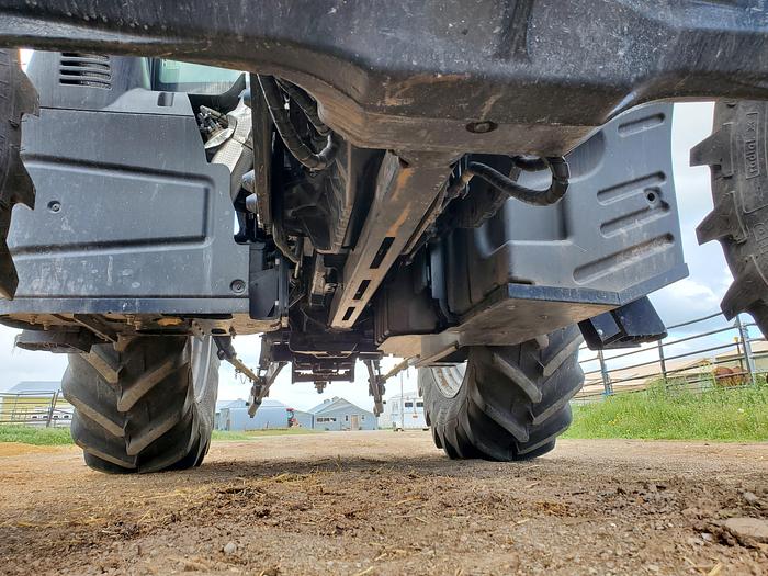 Used 2014 Case Maxxum 115 Tractor w/ 900 hrs