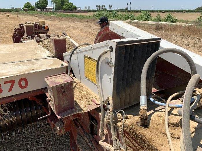 Used Freeman 370T 14X22 Chambered baler