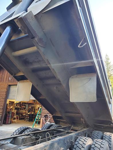 Used 2003 Kenworth T800 Super Heavy Duty Dump Truck ** New Factory Engine w/ Warranty **