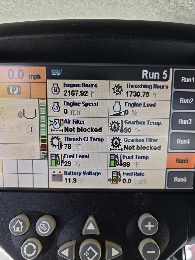 Used 2009 New Holland CR9060 Combine w/ 2200 hrs