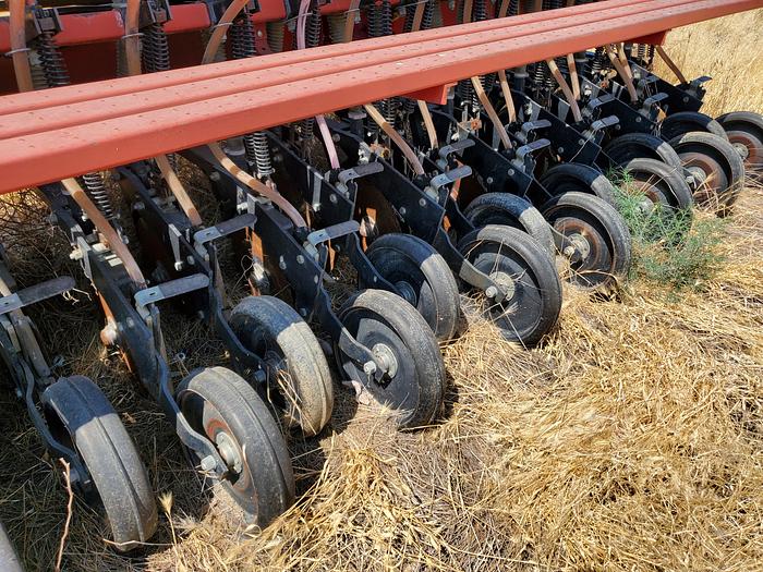Used 20' Case 5400 Grain Drill w/ Small Seed Box
