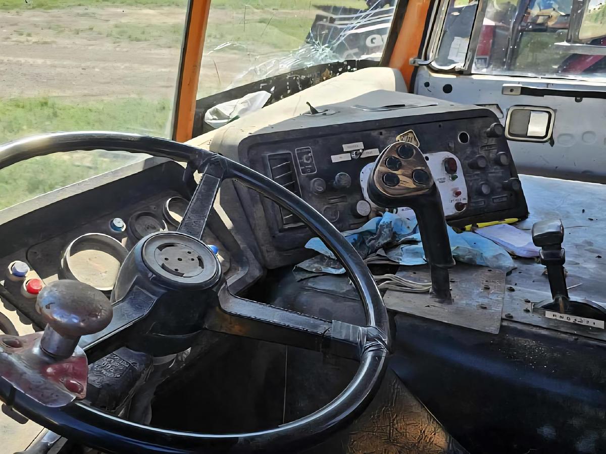 Used Ton-Right 890 Bale Stacker