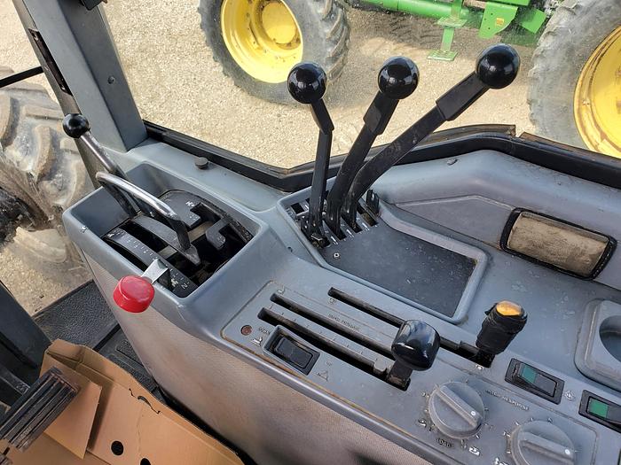 Used 1994 Case IH 7220 Tractor