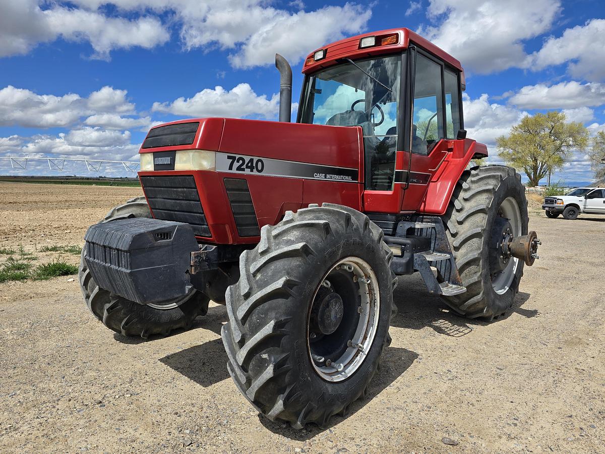 Used 1994 Case 7240 Tractor