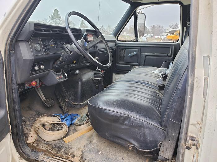 Used Ford F800 Dump Truck w/ Automatic Transmission