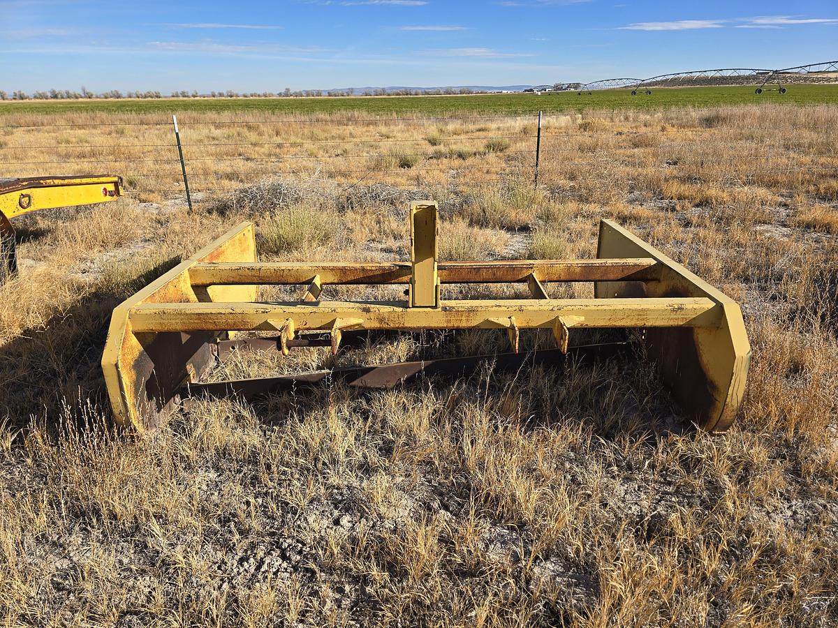Used 8' Terrabond Road Grader