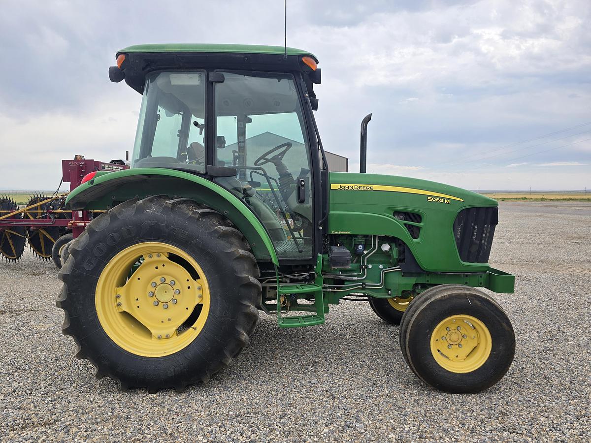 Used 2011 John Deere 5065M Tractor w/ 1400 hrs (Power Shuttle)
