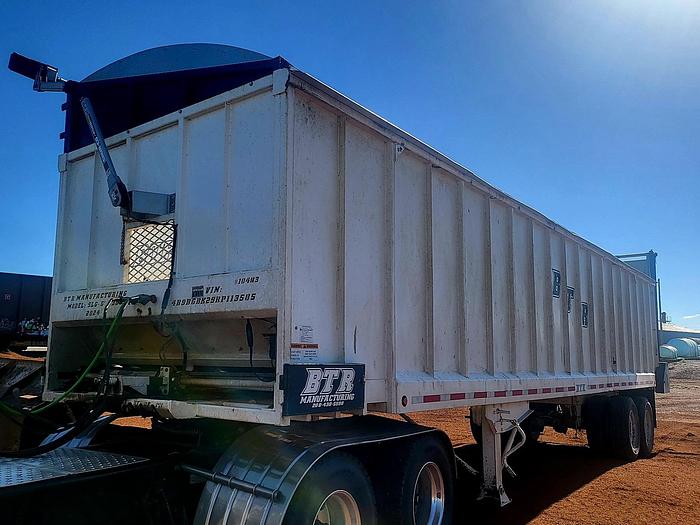Used 2024 BTR 38' Silage Trailer