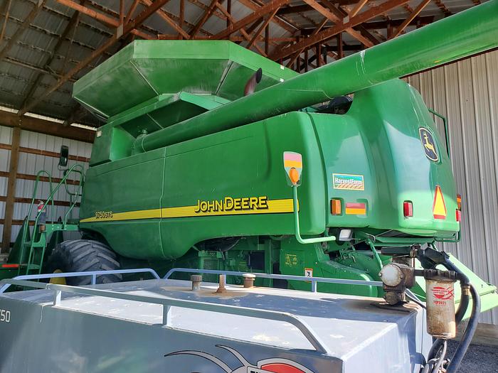 Used 2002 John Deere 9750STS Combine