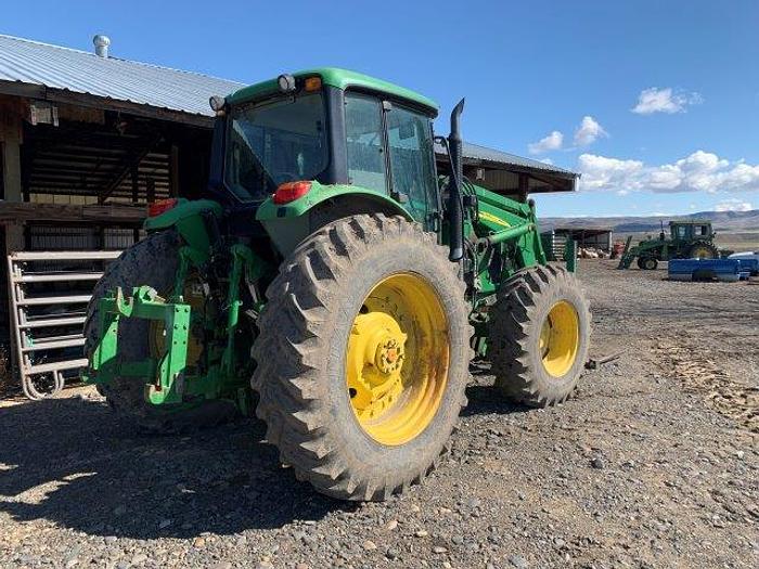 Used John Deere 7330 Premium