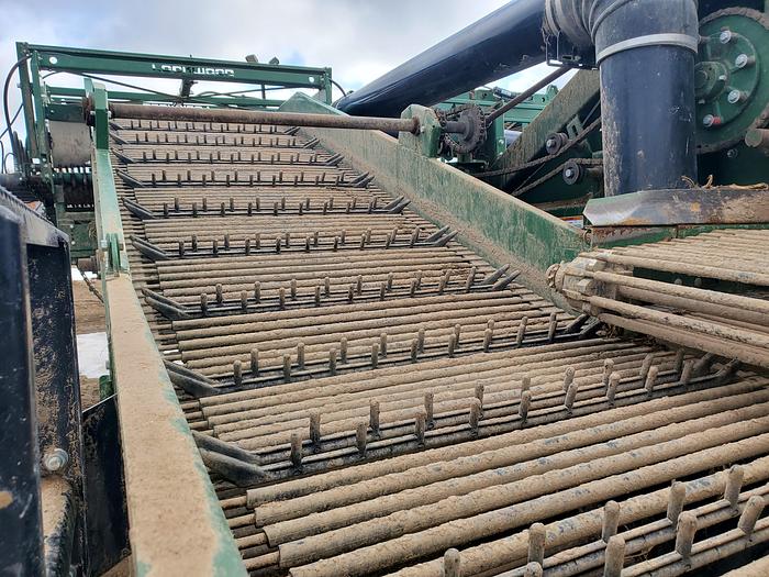 Used 2018 Lockwood 674 Potato Digger - 4R34