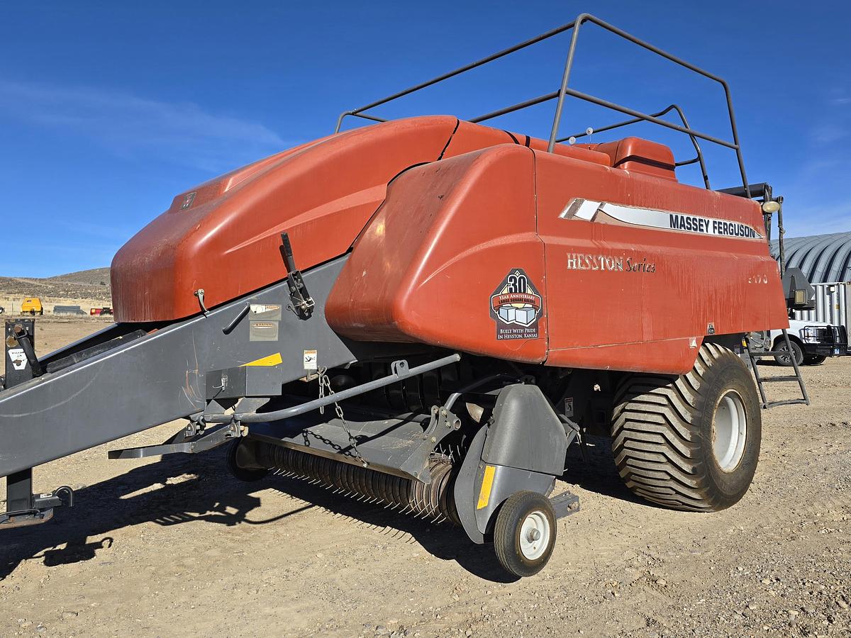 Used 2008 Massey Ferguson 2170 Baler