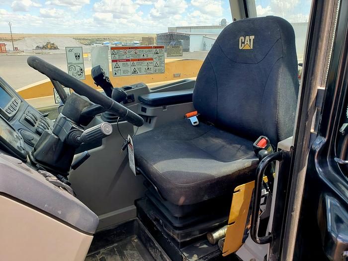 Used 2021 Cat TH408D Telehandler w/ Warranty