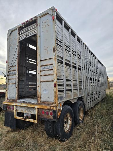 Used 1974 Wilson 42' Cattle / Livestock Trailer