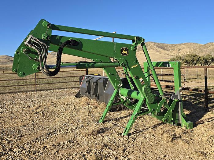 Used 2012 John Deere 7215R Tractor w/ Loader - 5000 hrs