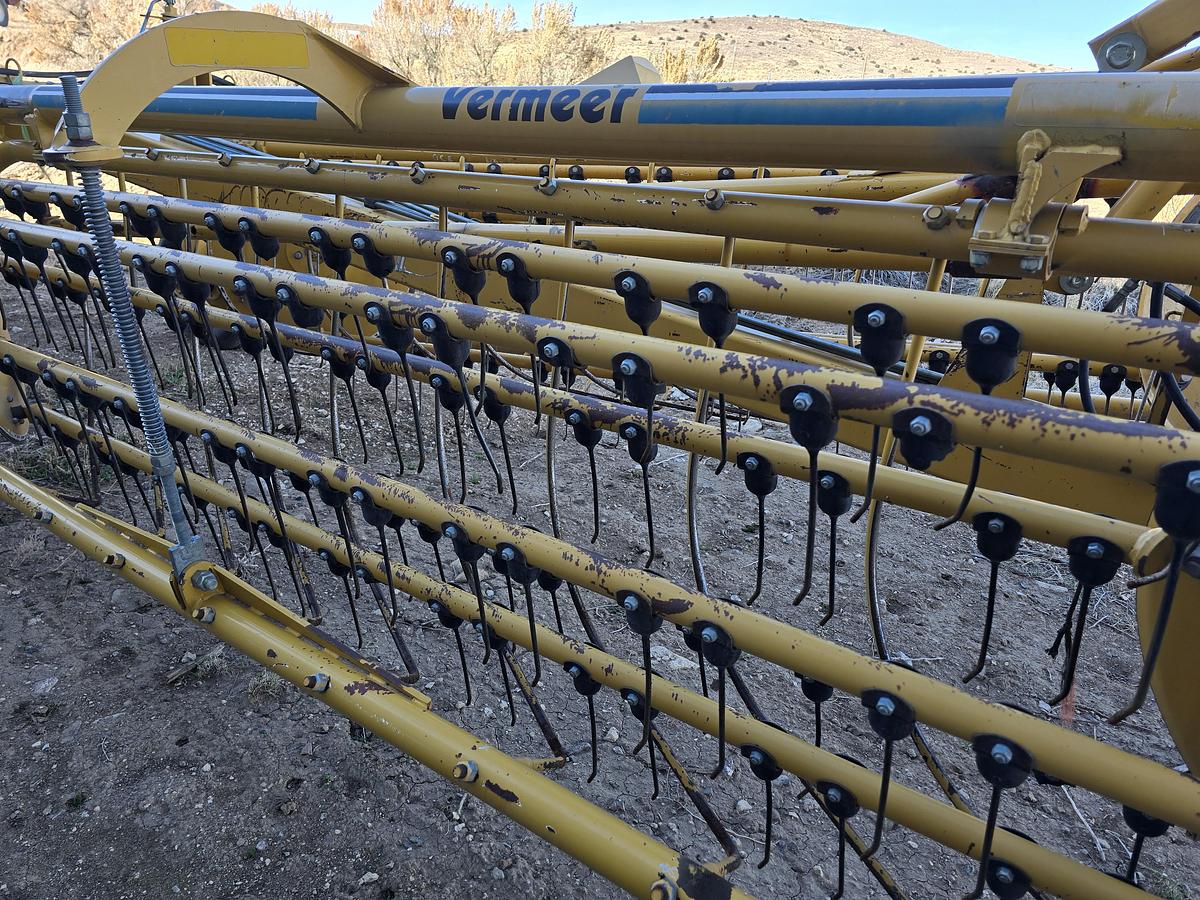 Used Vermeer R23A Hay Rake