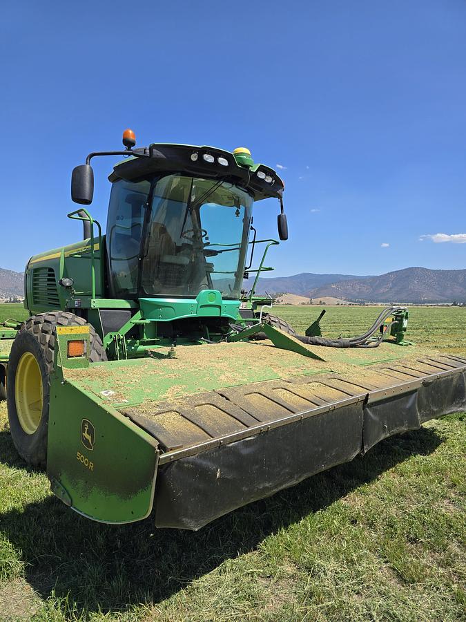 Used 2014 John Deere W235 Rotary Windrower w/ 2200 hrs