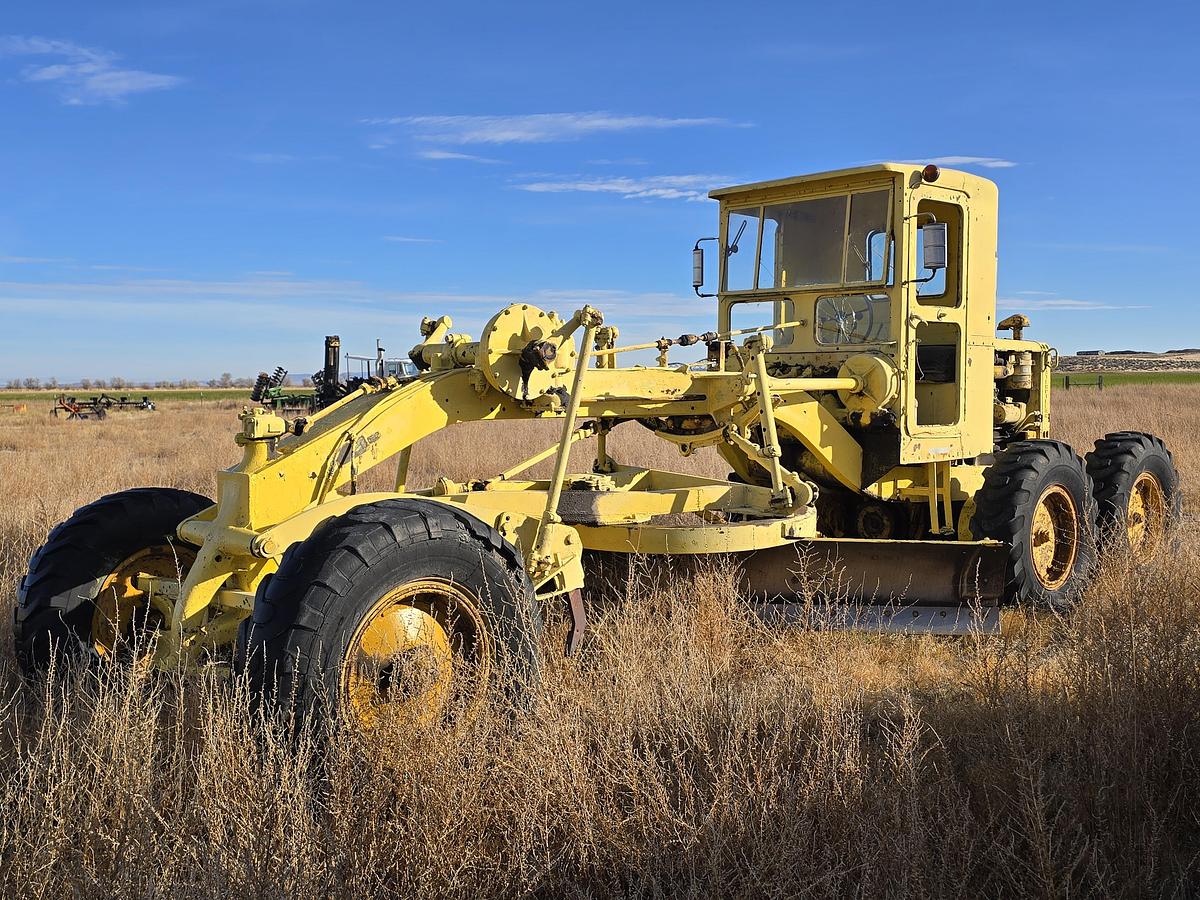 Used Caterpillar 12' Motor Grader