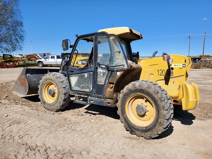 Used 2015 Cat TH407C Telehandler - 3500 hrs