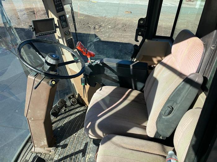 Used 2002 John Deere 6850 Forage Harvester w/ Pickup Header