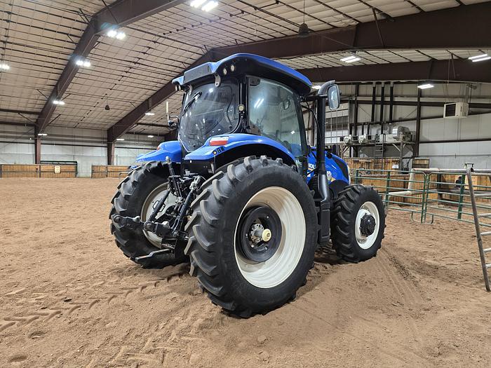 Used 2017 New Holland T6.180 Tractor w/ 1900 hrs