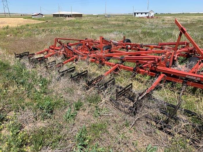Used Case IH 5800/4300 Field Cultivator 50 ft