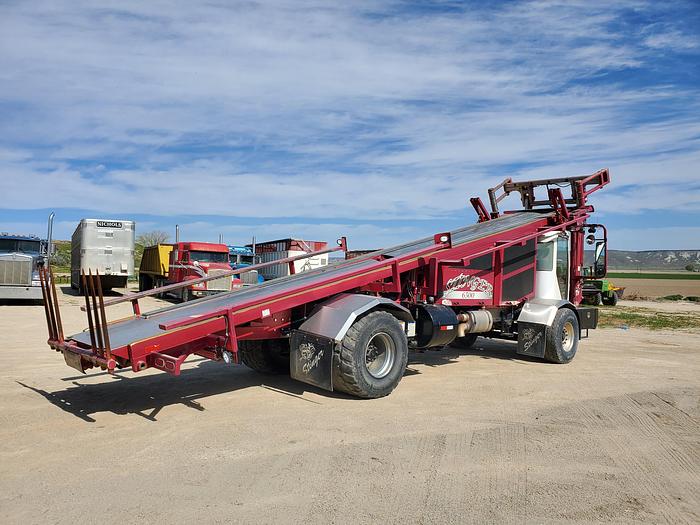 Used 2017 Stinger 6500 Bale Stacker w/ 3100 hrs